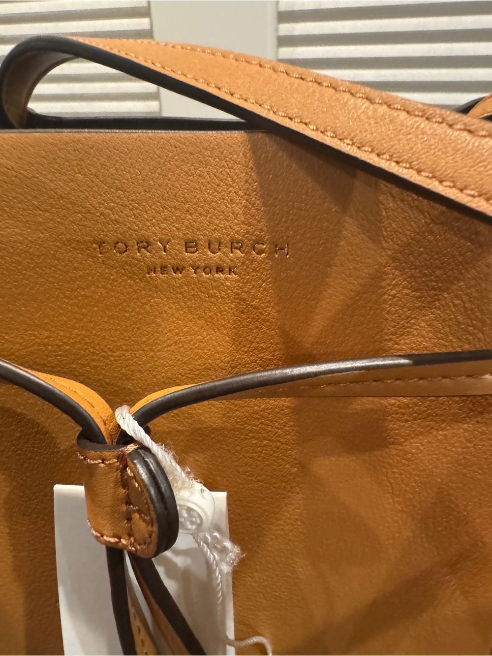 Tory Burch Camel Tan Block T Leather Tote NWT - Picture 7 of 9